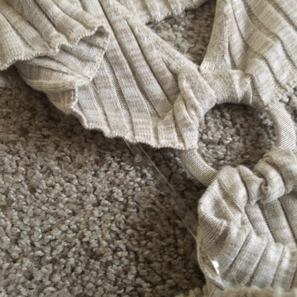 Forever 21 Womens Tan and White Long Sleeve Dress Size S - Picture 3 of 16